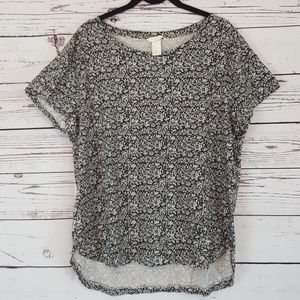 BOGO FREE NWT H&M  HI LO TOP